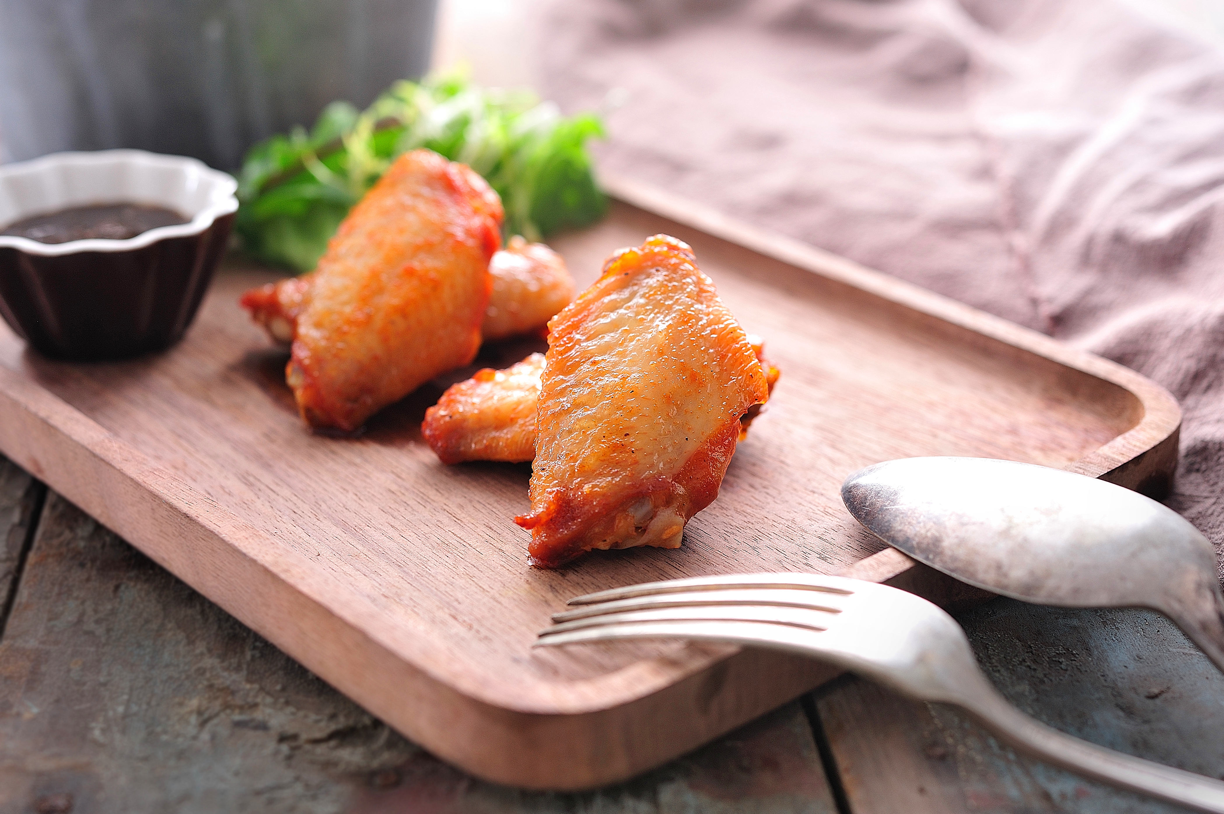 政策：指导电商主体到墟落结构；；；Aggame开展：加码“熟食化”战略